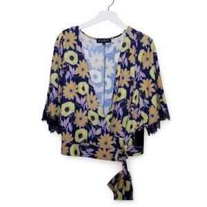 *NEW* Eloquii by The Limited Floral Short Sleeve Surplice Blouse - Size 22